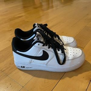 Black and white Nike Air Force 1s